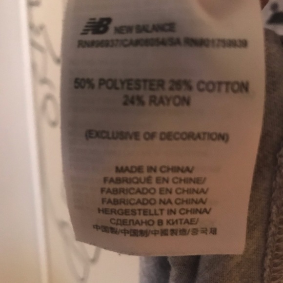 2 New Balance shirts - Picture 2 of 4